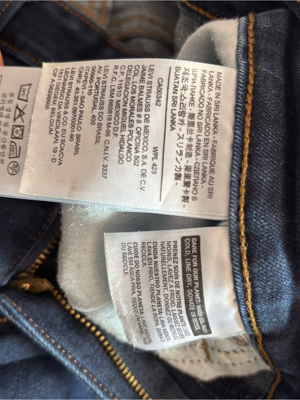 Levi's Skinny Mid Rise Women's Jeans 8 - Picture 3 of 5